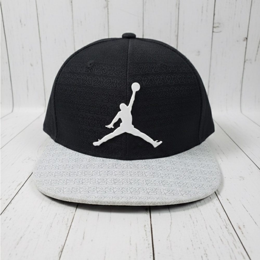 Jordan Big Boys All Over 23 Print Elite Snapback Hat Black White Jacquard Cap
